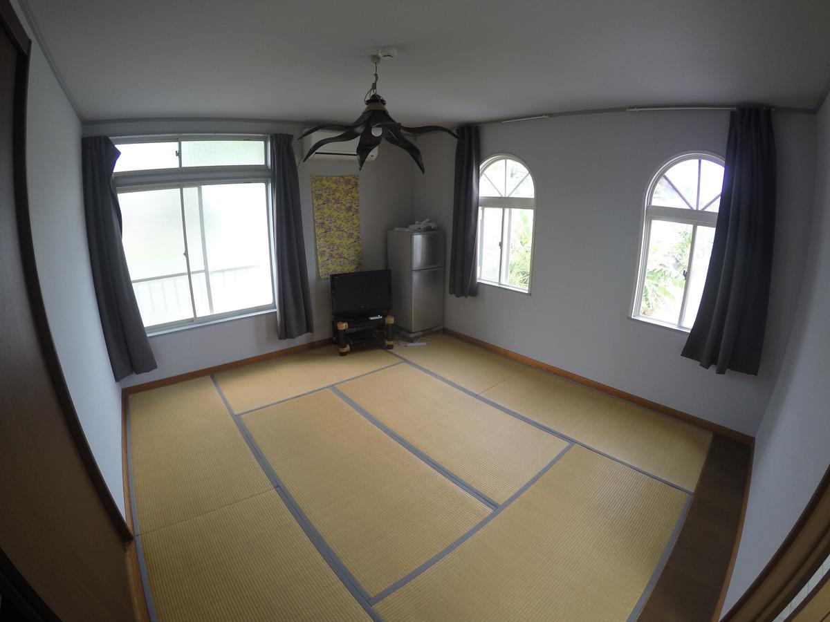 Izu Shirahama Guest House Churaumi Shimoda  Bagian luar foto
