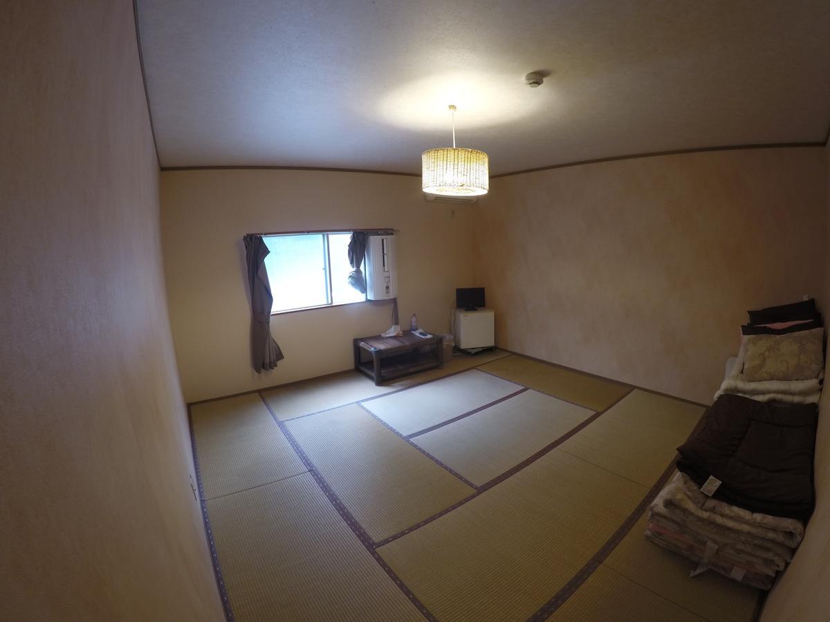 Izu Shirahama Guest House Churaumi Shimoda  Bagian luar foto